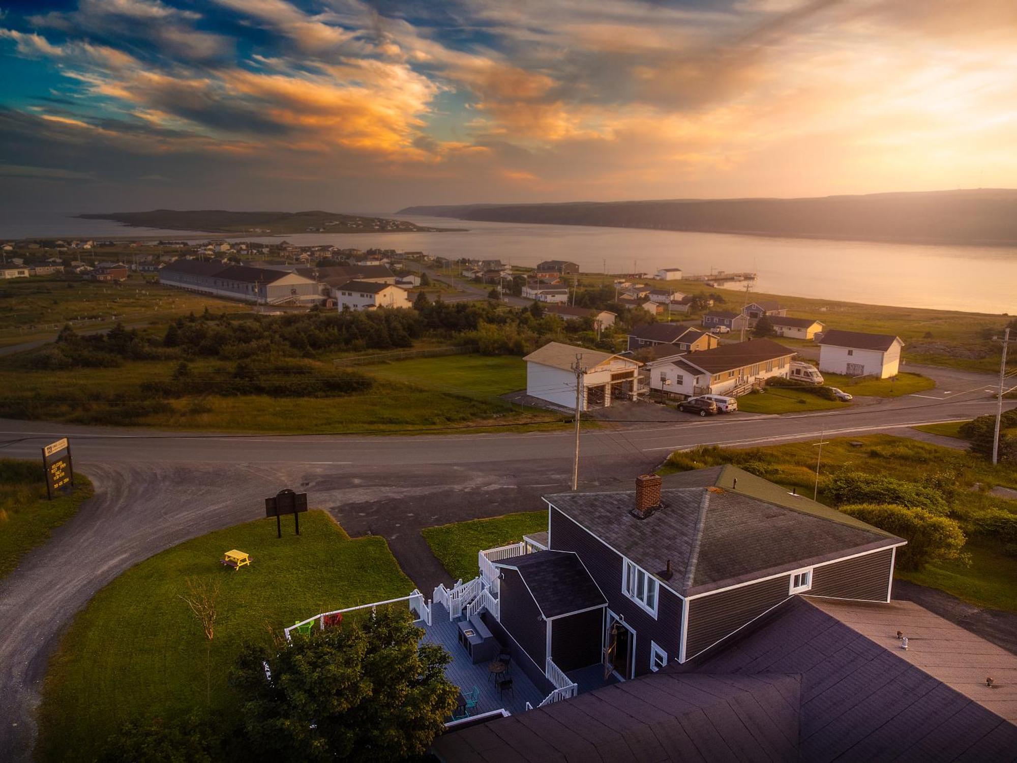 Trepassey Edge Of The Avalon Inn المظهر الخارجي الصورة