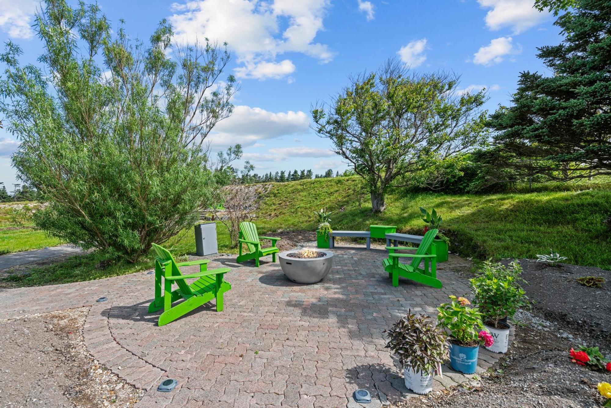 Trepassey Edge Of The Avalon Inn المظهر الخارجي الصورة